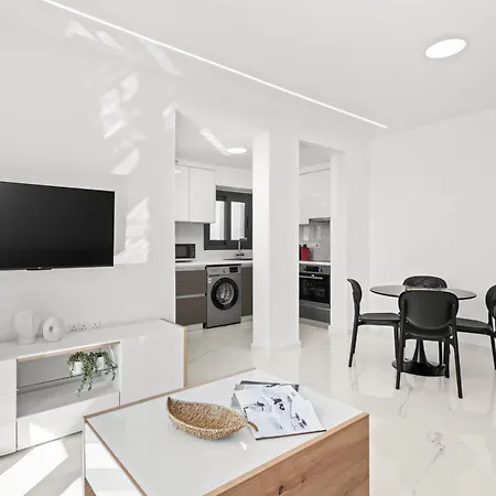 Apartamento Maestro Larnaca
