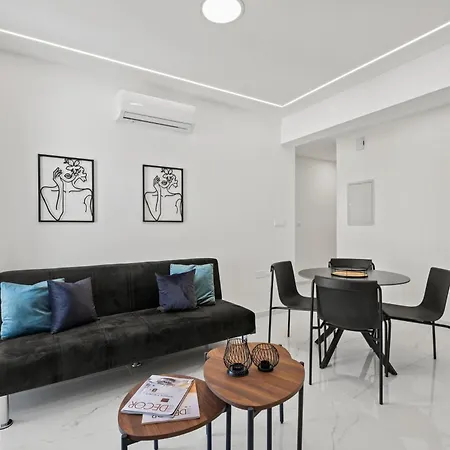 Apartment Maestro