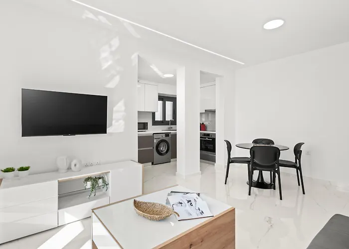 Apartment Maestro Larnaca